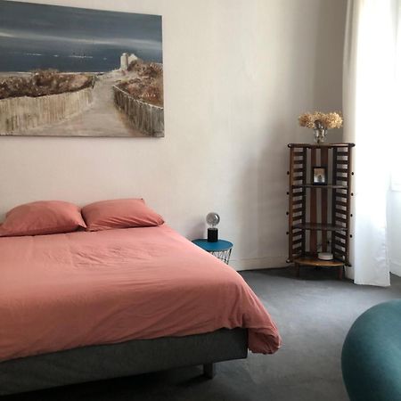 Studio De 30 M2 Dans Le Triangle D'Or De Бордо Екстер'єр фото